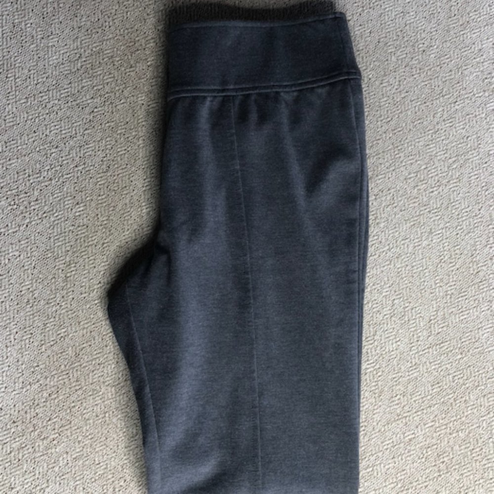 New York and Co. Gray Stretch Leggings